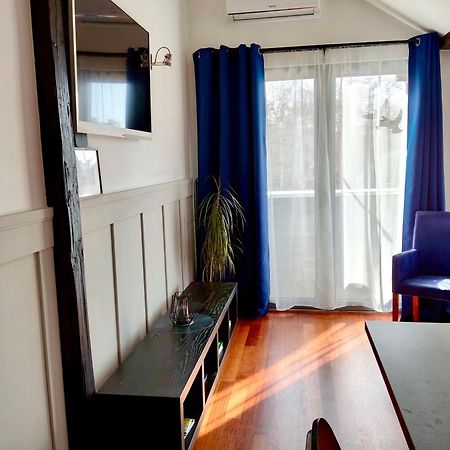 Ferienwohnung Feliciana In The Heart Of Old Town With Wawel'S View Krakau Exterior foto